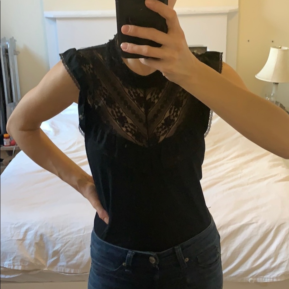 Lace-detail black Mossimo sleeveless blouse, M